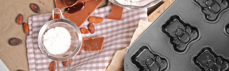 PIŠKOTOVÍ MEDVÍDCI