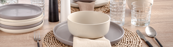 Malá miska i velká zadělávací mísa by měla být součástí každé domácnosti.