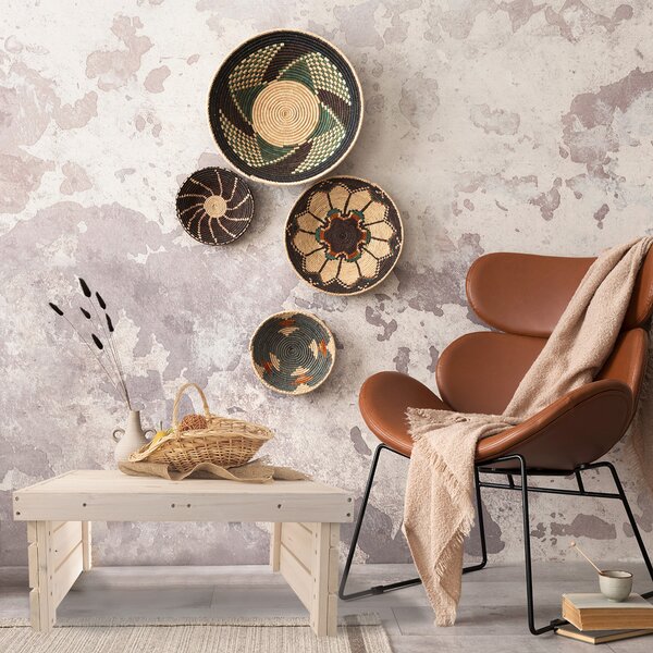 Dřevěný stolek 70x60x32 cm