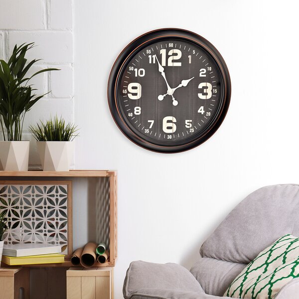 Hodiny nástěnné pr. 40,5 cm