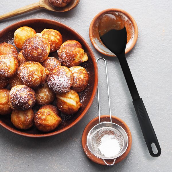 Vařečka BLACKLINE 31 cm