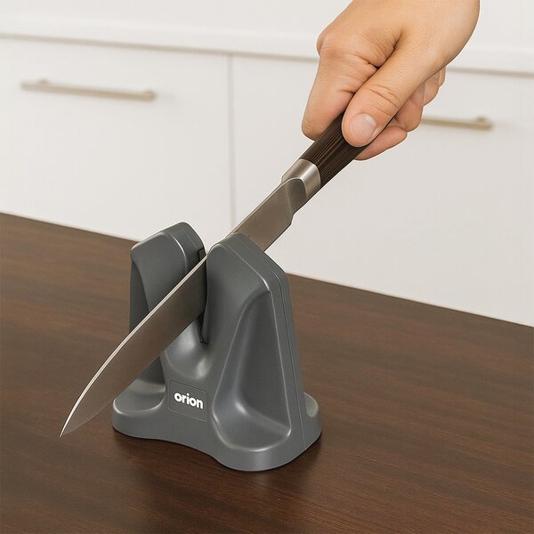 Ostřič nožů V 2v1