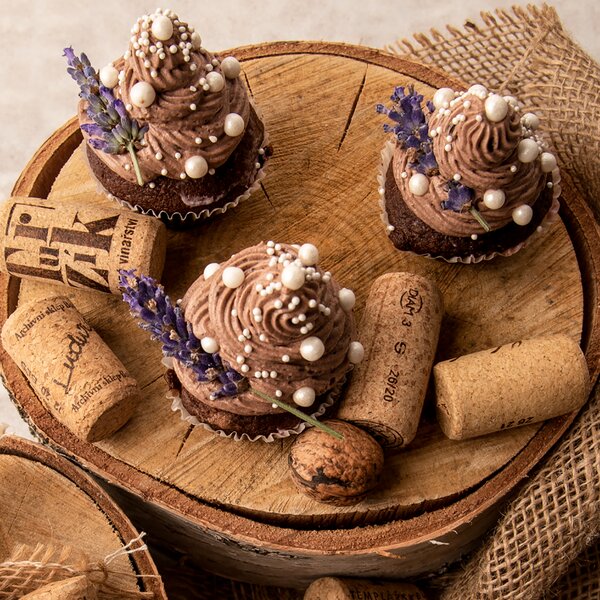 Zdobicí špička 12 cípů