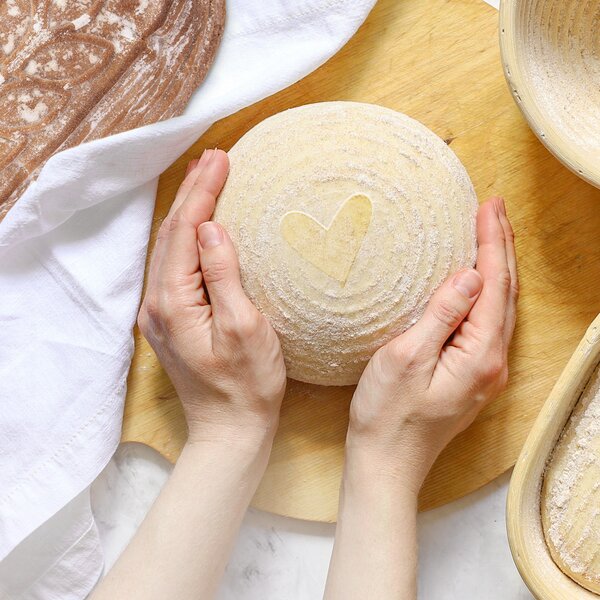 Ošatka na kynutí SRDCE pr. 21 cm, v. 7,5 cm 