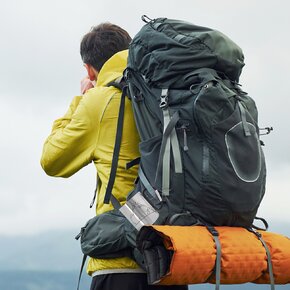 Hrnek s karabinou 0,35 l hory