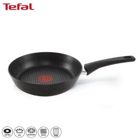 Pánev CHEF pr. 28 cm