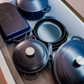 Pánev LITINA SMALT pr. 28 cm