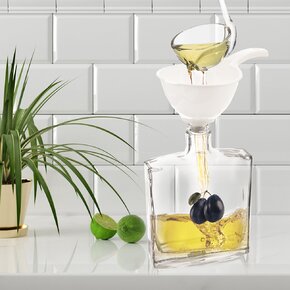 Nálevka se sítkem pr. 11,5 cm