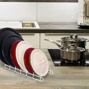 Stojan na poklice a prkénka