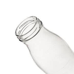 Láhev s víčkem 1 l