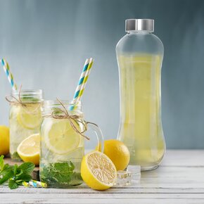 Láhev s víčkem 0,6 l