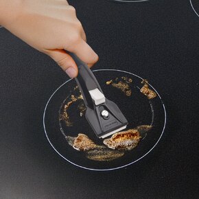 Škrabka na sklokeramickou desku