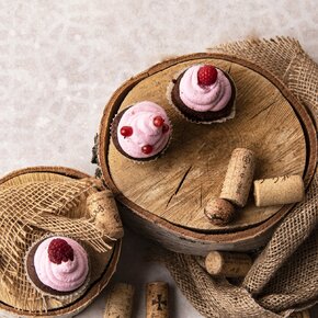 Špička zdobicí široká