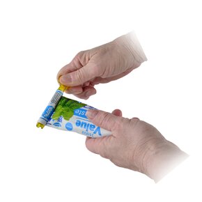 Vytlačovač tub a past 