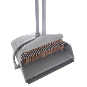 Smeták s holí a lopatkou sklápěcí