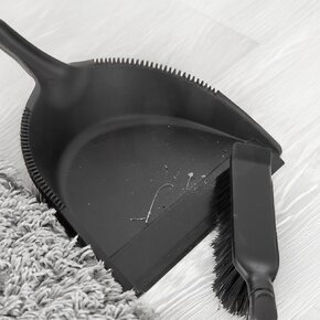 Smetáček s lopatkou