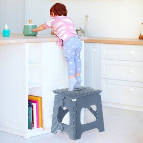 Skládací stolička