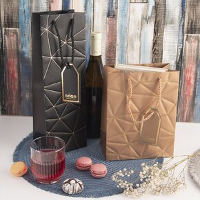 Dárková taška mřížka 18x10x23 cm